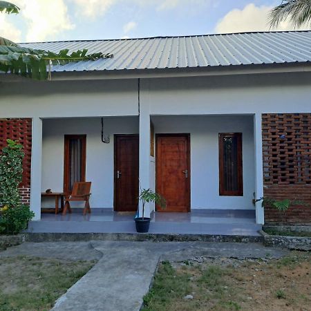 Mandalika Homestay Kuta  Eksteriør bilde