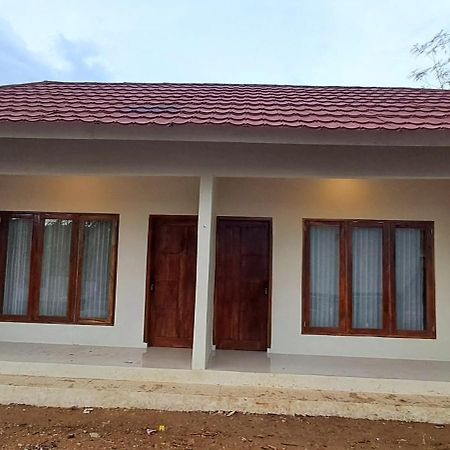 Mandalika Homestay Kuta  Eksteriør bilde