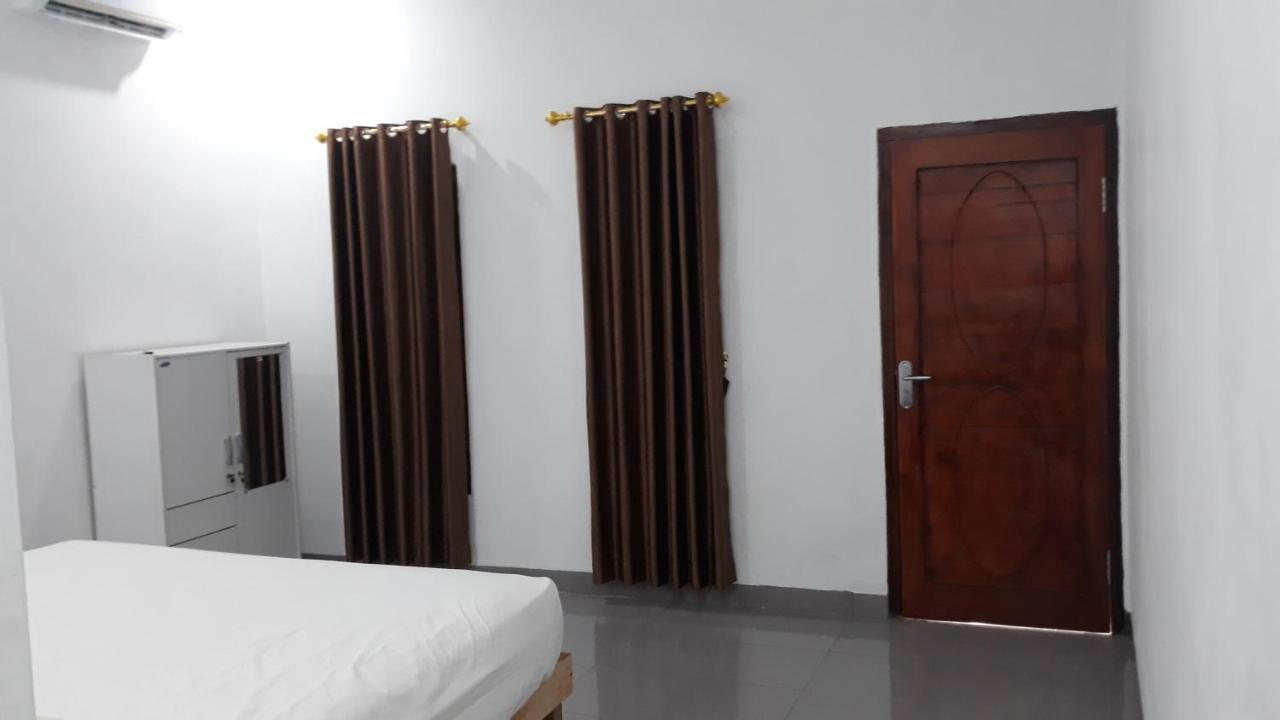 Mandalika Homestay Kuta  Eksteriør bilde